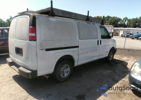 2006 Chevrolet Express G3500 from USA, damaged, VIN 1GCHG35U261156913